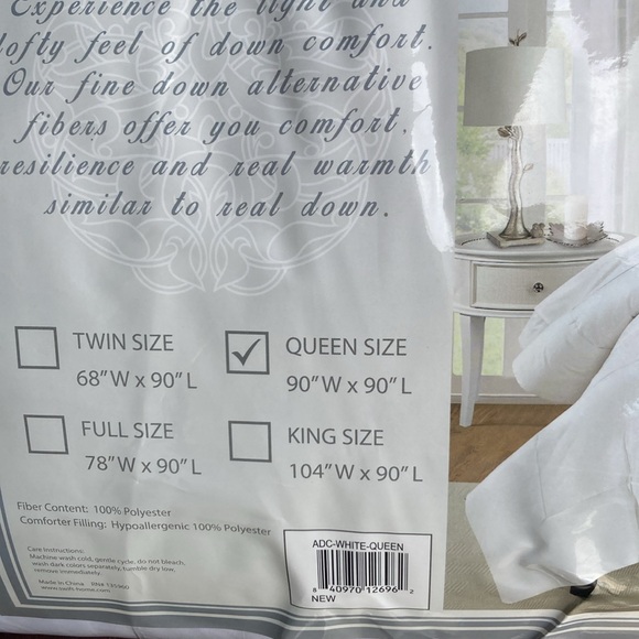 Comforter Swift Home down alternative Queen NEW - Picture 3 of 6